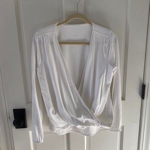 Lululemon shirt (never worn)